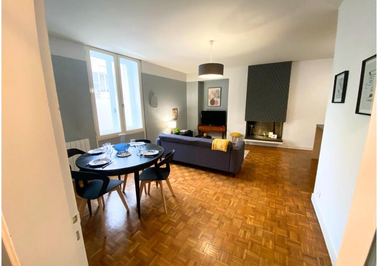 Le 107 - Poitiers - Chu - La Conciergerie. Apartment Екстериор снимка